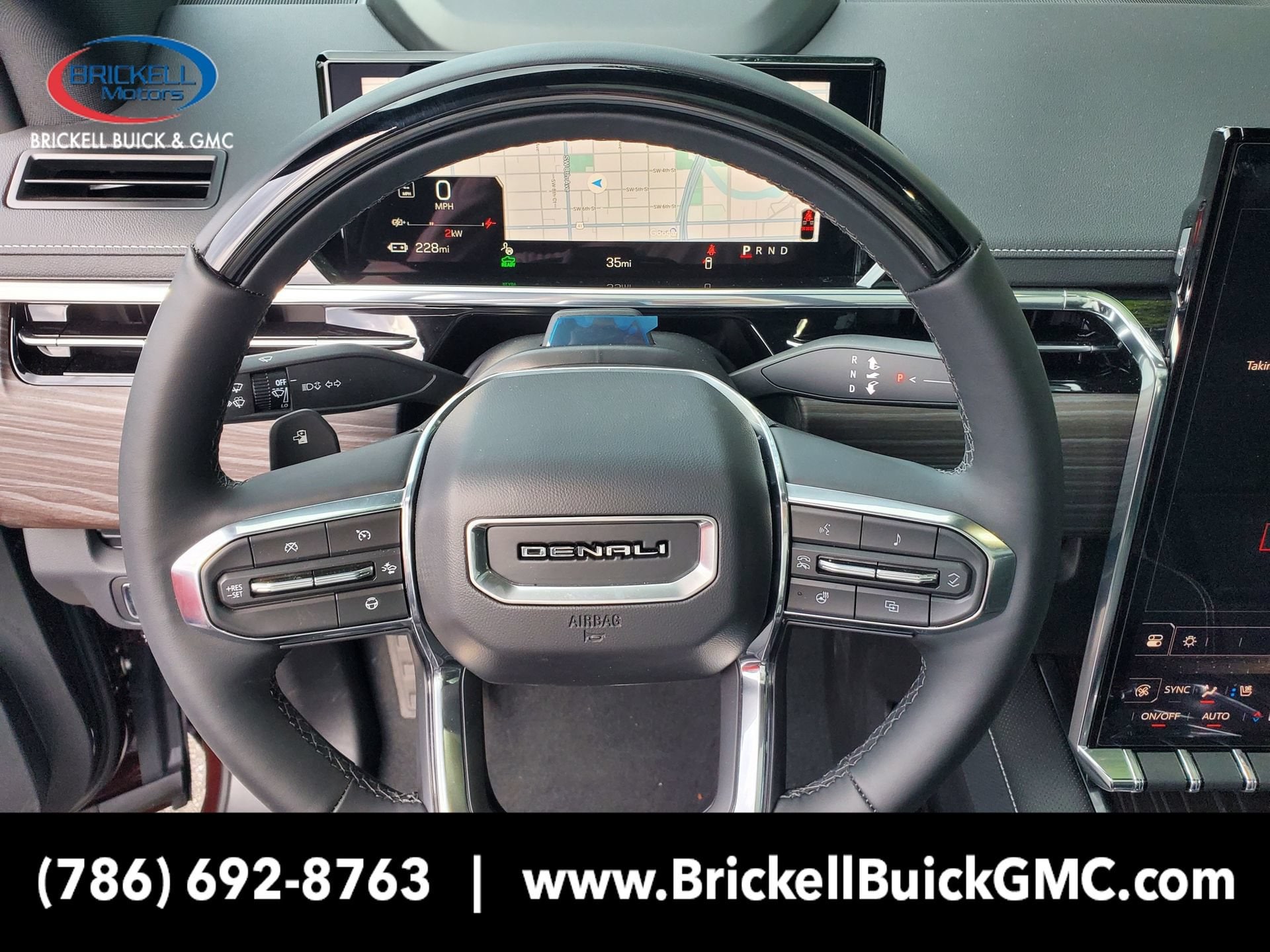 2025 GMC Sierra EV Denali - Photo 23