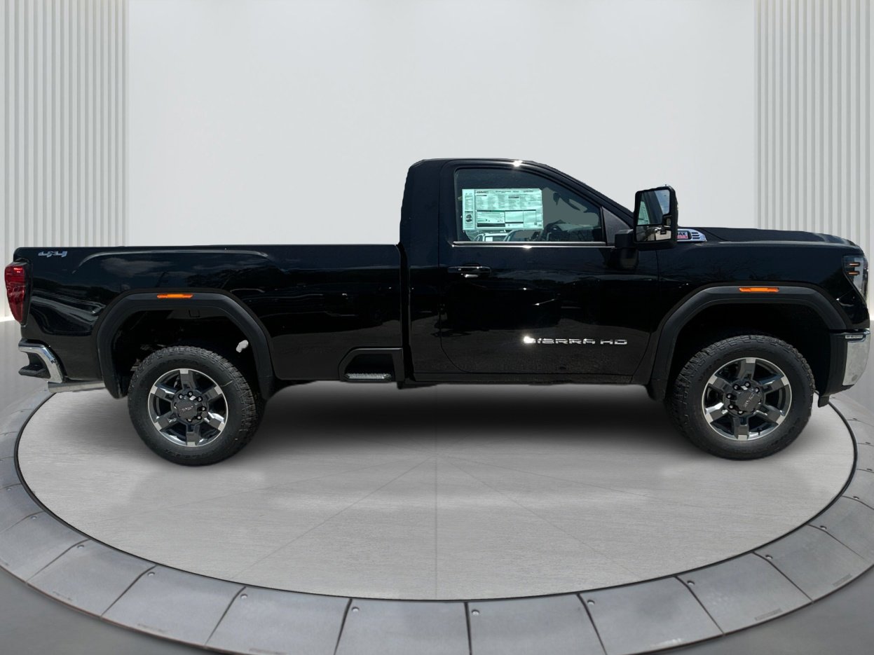 2025 Gmc Sierra 2500 HD SLE photo 4