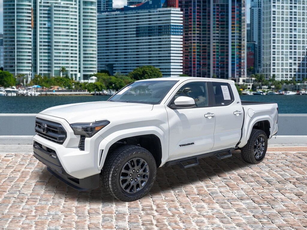 Used 2025 Toyota Tacoma SR5 Truck