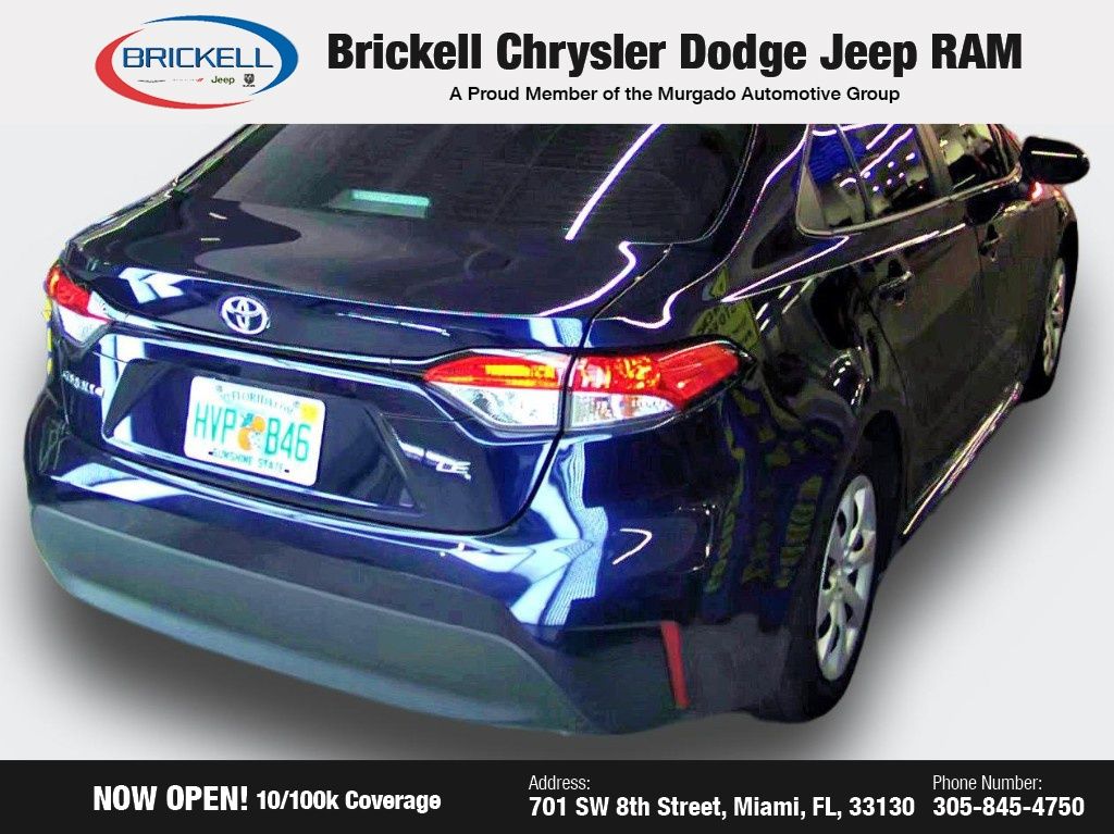 2023 Toyota Corolla LE photo 3