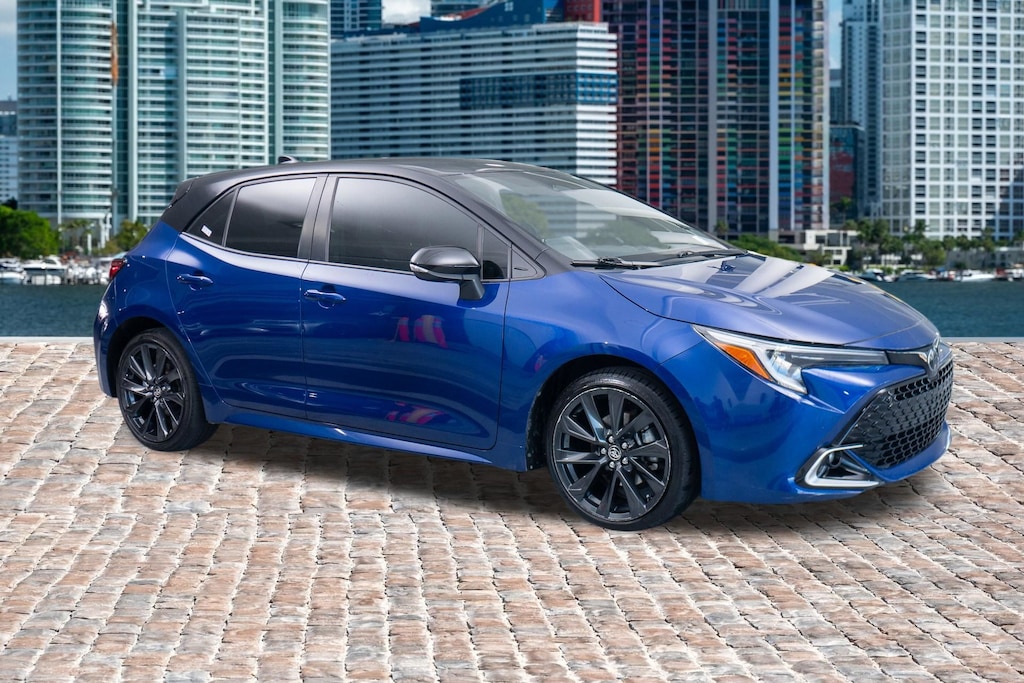 Used 2025 Toyota Corolla Hatchback XSE Hatchback