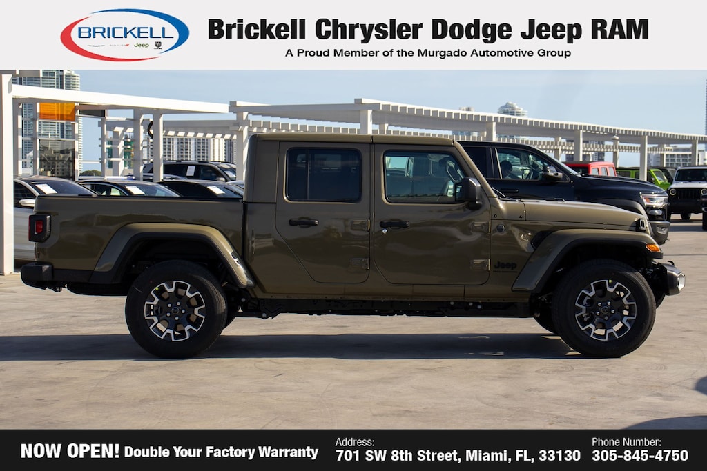 New 2026 Jeep Gladiator SAHARA 4X4 Pickup