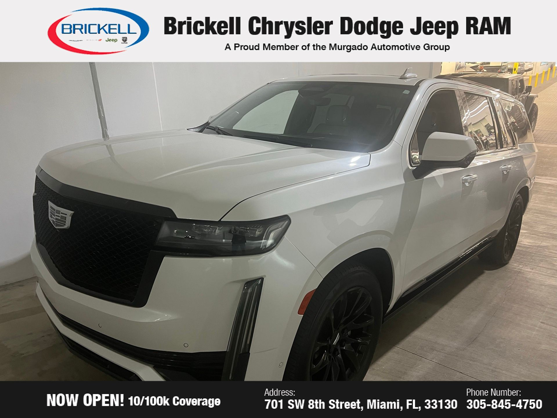 2023 Cadillac Escalade ESV Sport's photo