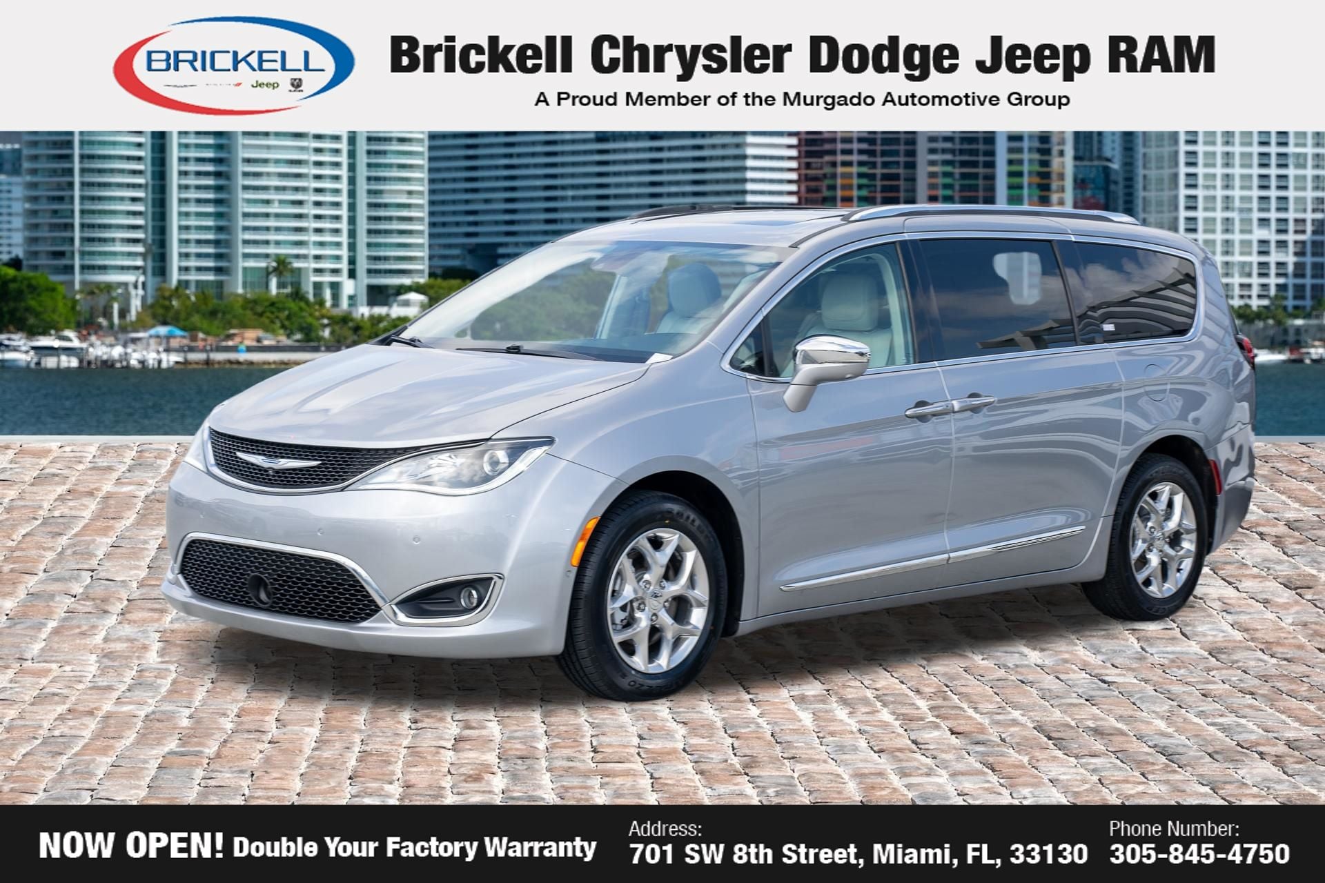 2019 Chrysler Pacifica Limited's photo