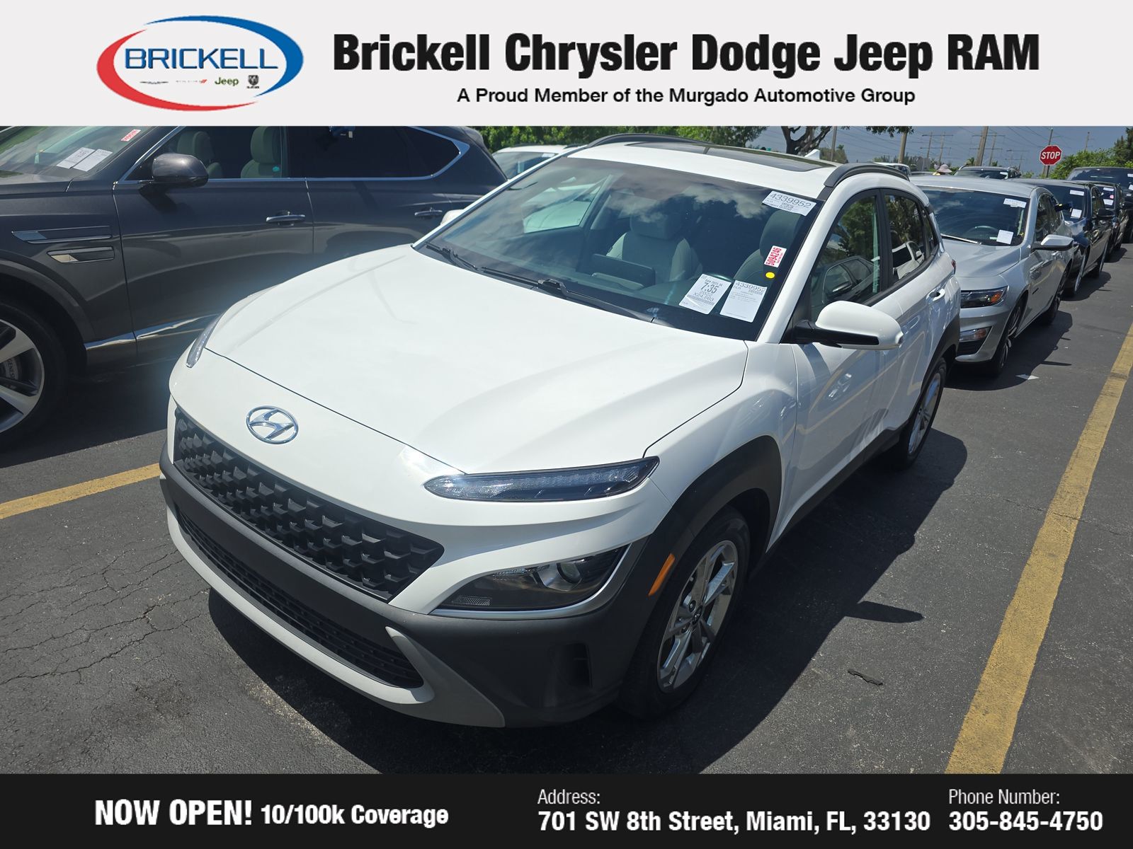 2022 Hyundai Kona SEL photo 2
