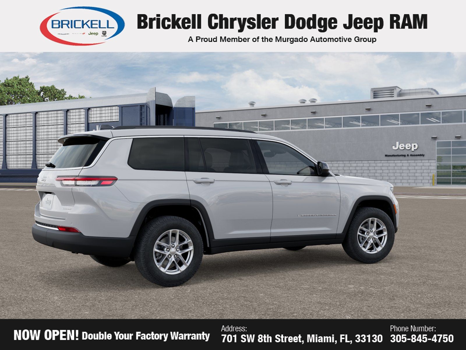 2025 Jeep Grand Cherokee Laredo photo 3