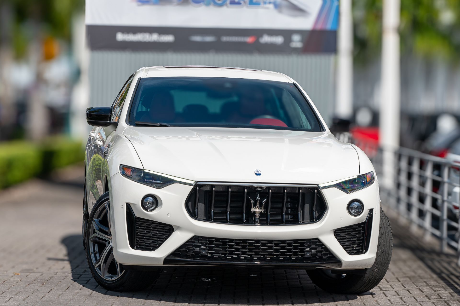 Used 2022 Maserati Levante Modena with VIN ZN661YUM0NX381610 for sale in Miami, FL