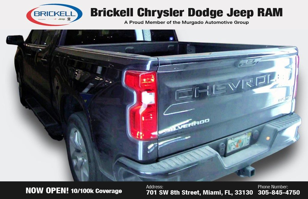 2023 Chevrolet Silverado 1500 Custom photo 3