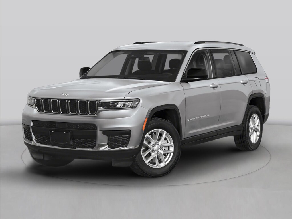 Used 2023 Jeep Grand Cherokee L Laredo SUV
