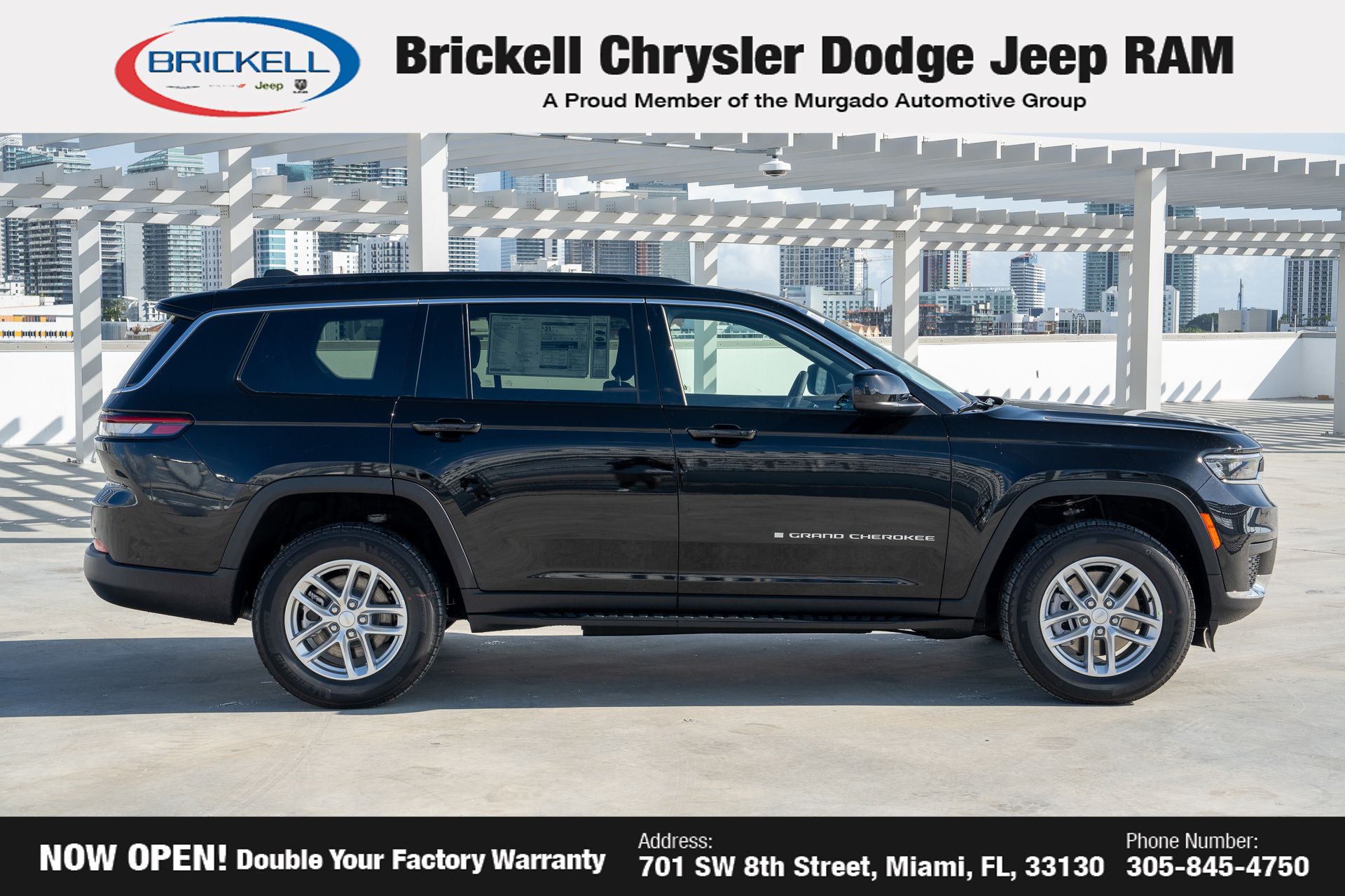 2025 Jeep Grand Cherokee Laredo X photo 4