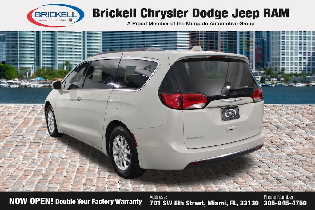 Used 2020 Chrysler Pacifica Touring Minivan/Van