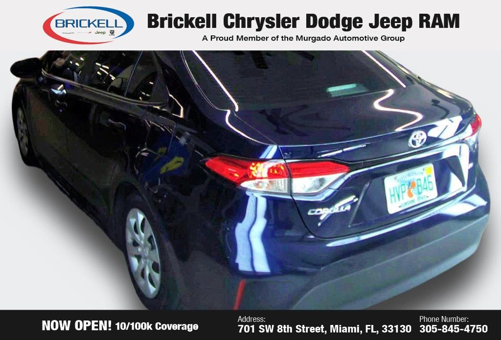 2023 Toyota Corolla LE photo 2