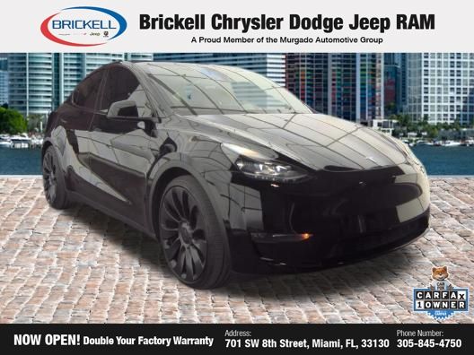 2025 Tesla Model Y Performance Dual Motor All-Wheel Drive's photo