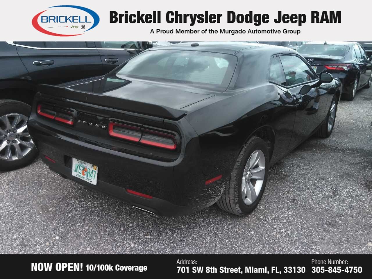 2023 Dodge Challenger SXT photo 4