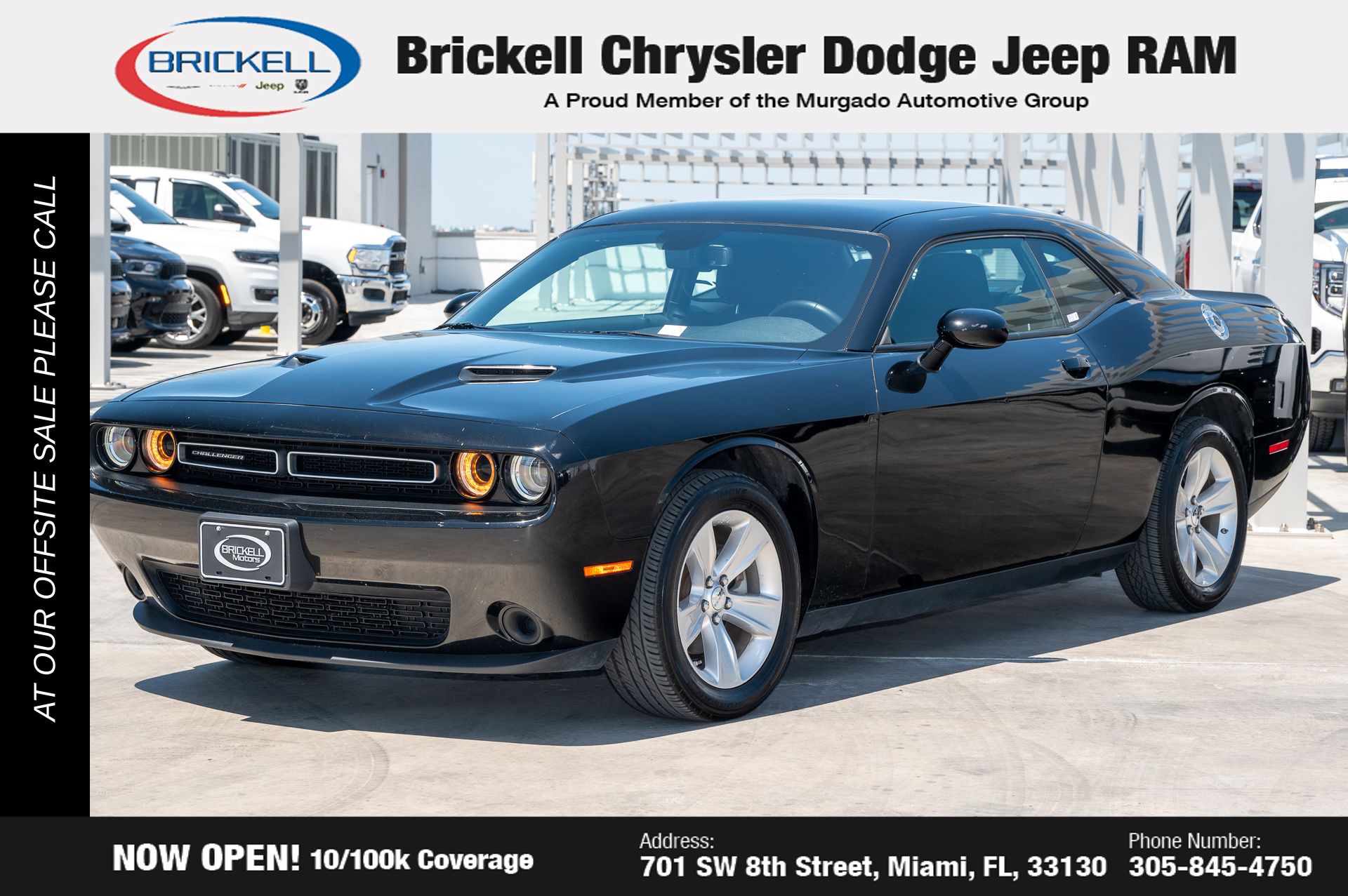 2023 Dodge Challenger SXT's photo