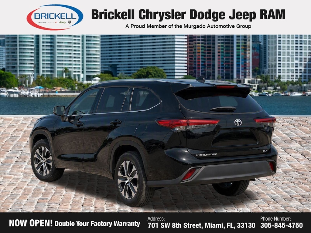 Used 2021 Toyota Highlander XLE SUV