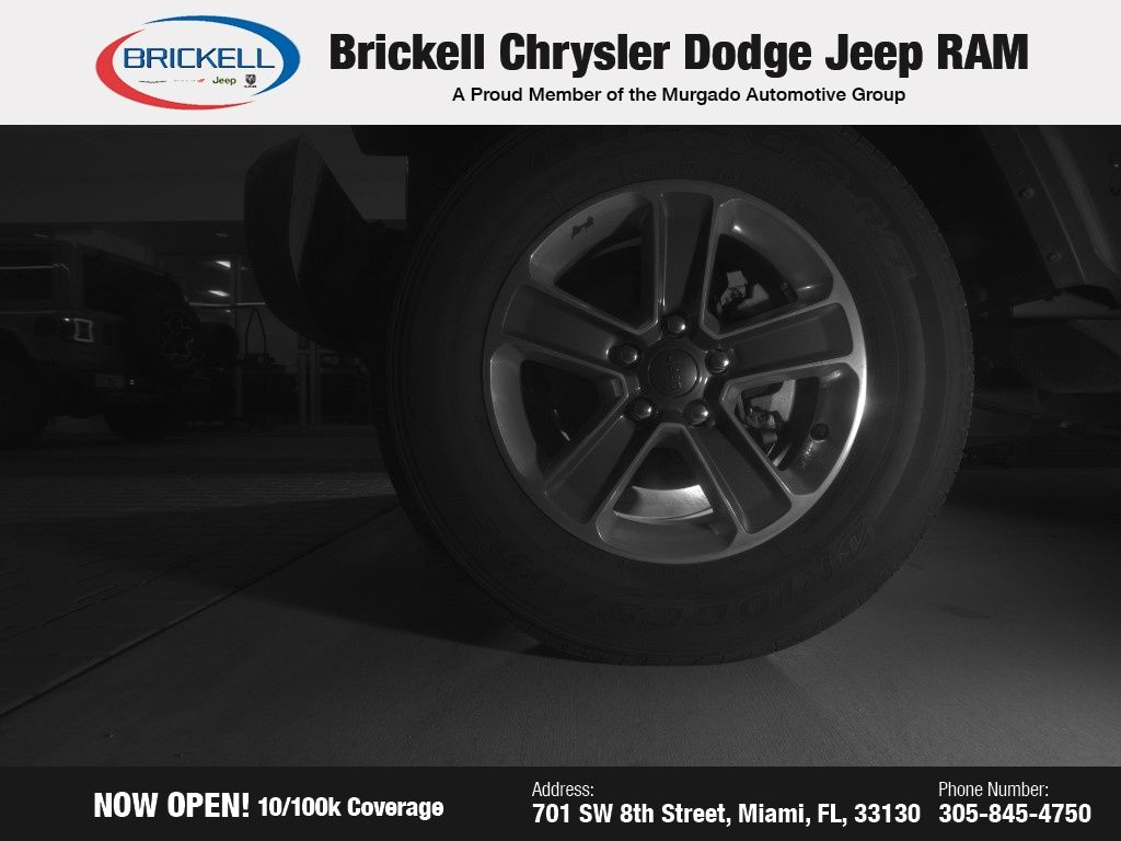 2021 Jeep Wrangler Unlimited Sahara photo 4