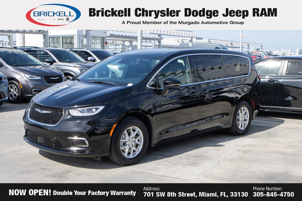 New 2026 Chrysler Pacifica Select Passenger Van