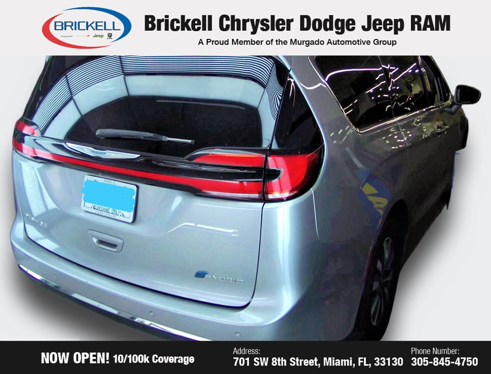 2021 Chrysler Pacifica Hybrid Touring L photo 3