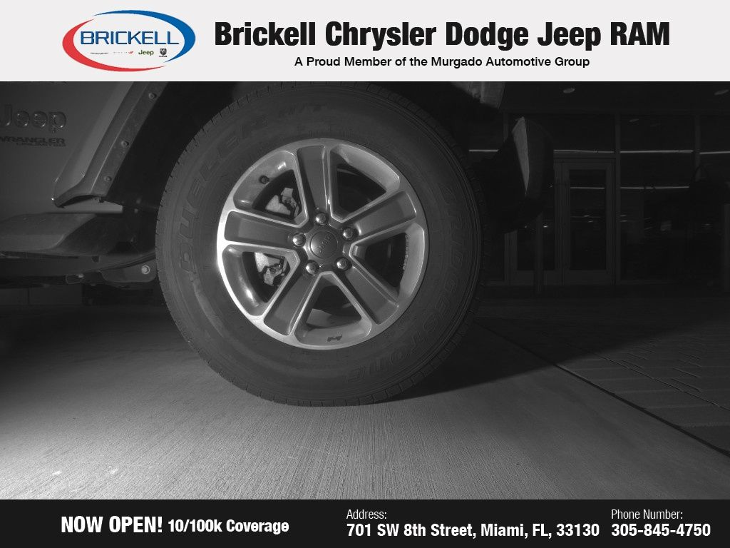 2021 Jeep Wrangler Unlimited Sahara photo 3