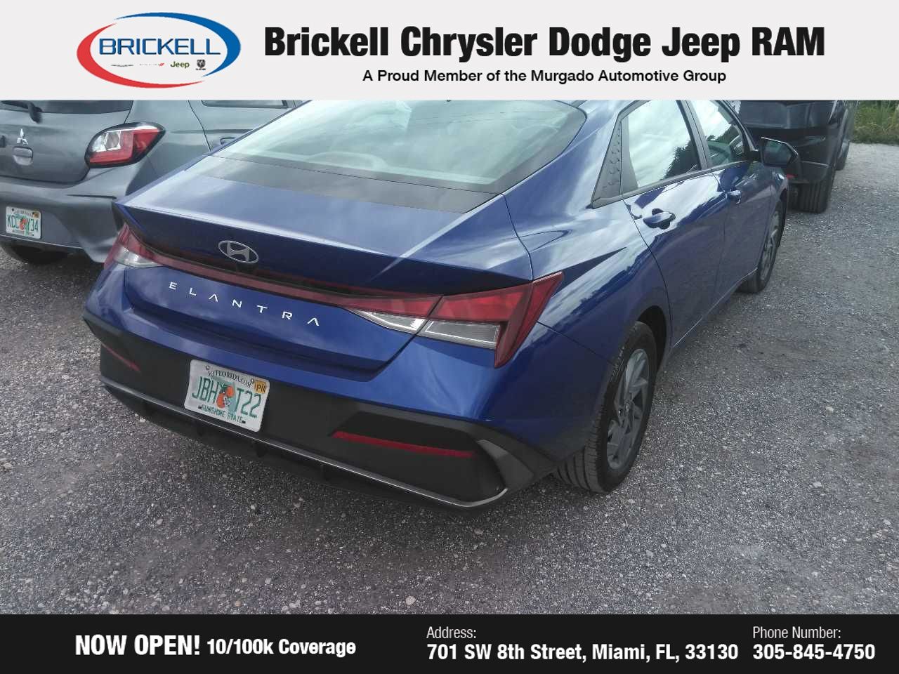 2024 Hyundai Elantra SEL photo 3