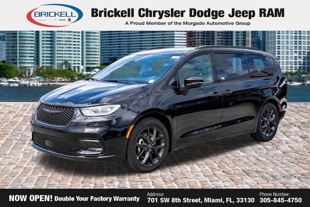 Used 2026 Chrysler Pacifica Select Minivan/Van