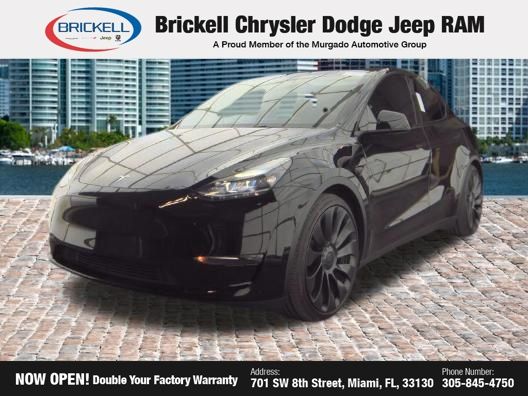 Used 2025 Tesla Model Y Performance with VIN 7SAYGDEF1SA337123 for sale in Miami, FL