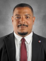 Staff member Manny Polanco from ID_017215