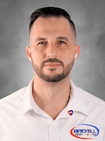 Staff member Alberto Padron from ID_f23210