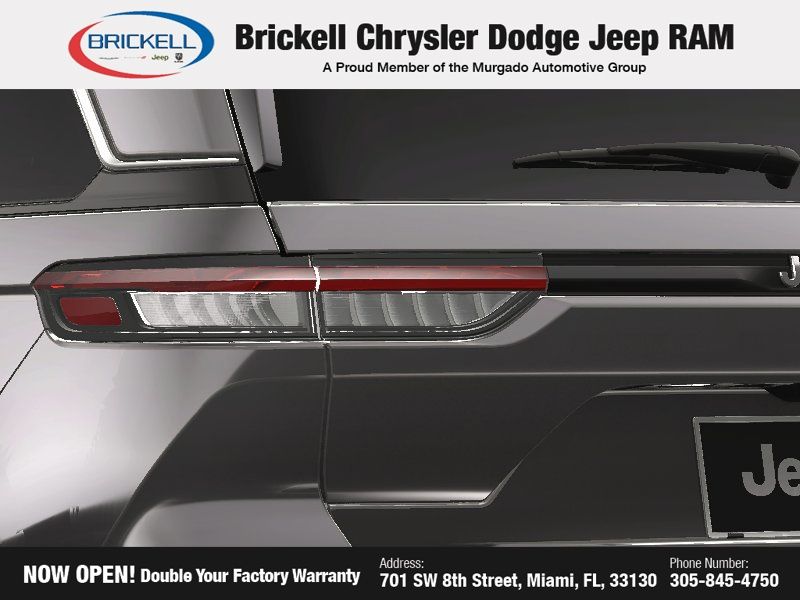 2025 Jeep Grand Cherokee Laredo - Photo 12