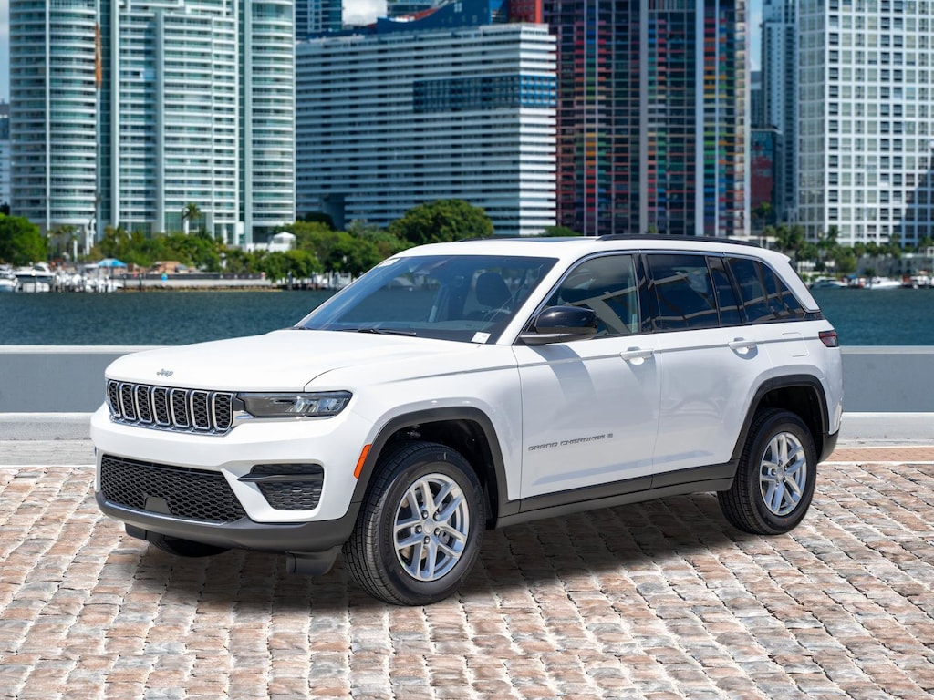 New 2026 Jeep Grand Cherokee Laredo X Sport Utility