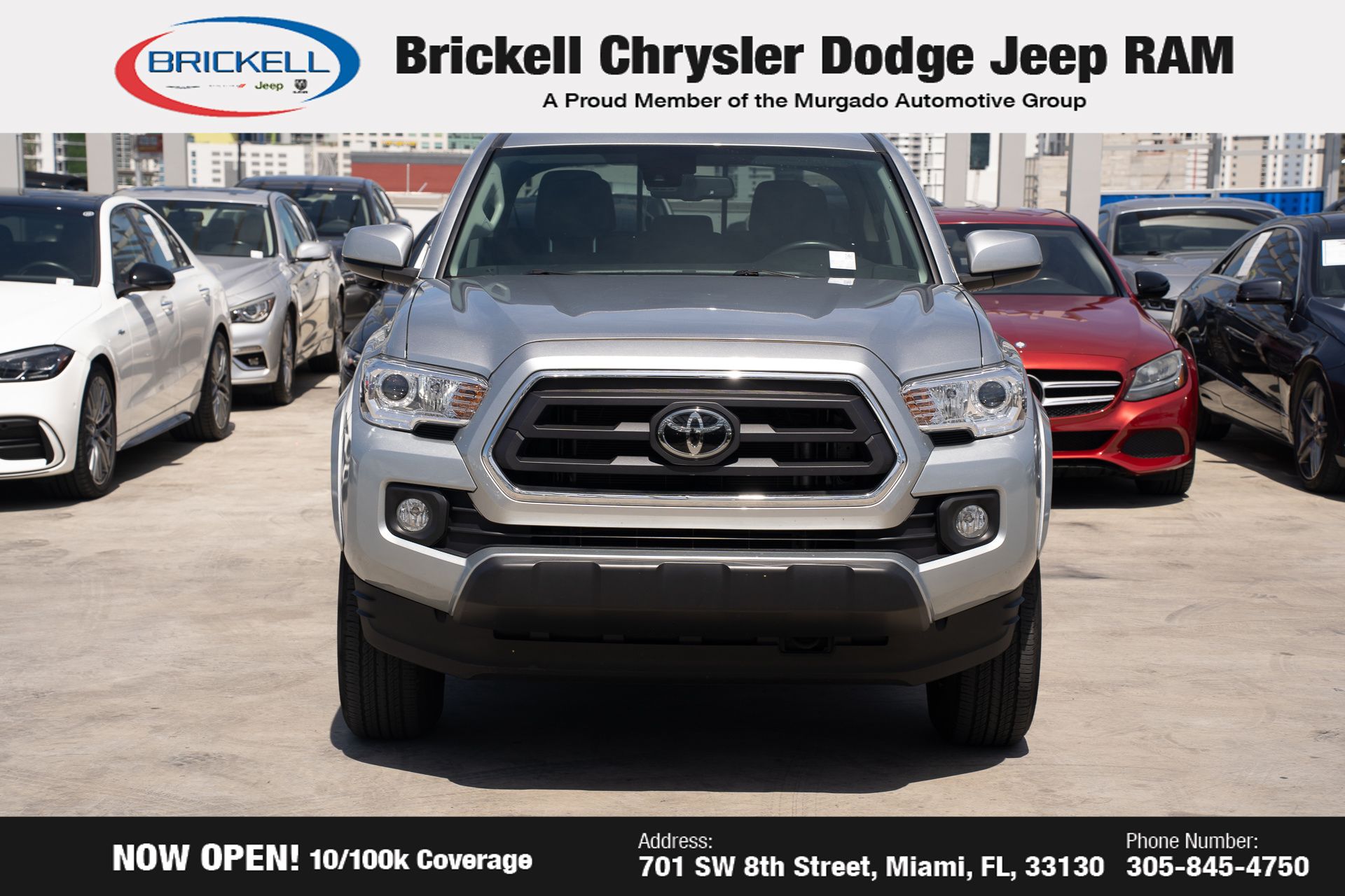 2023 Toyota Tacoma TRD Off-Road photo 2