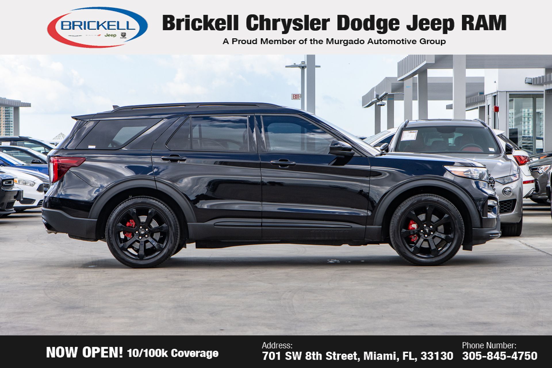 2022 Ford Explorer ST photo 3
