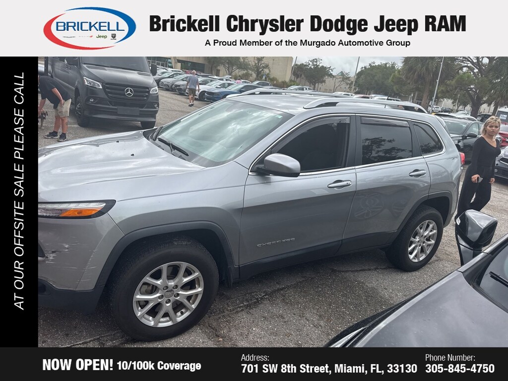 Used 2016 Jeep Cherokee Latitude SUV