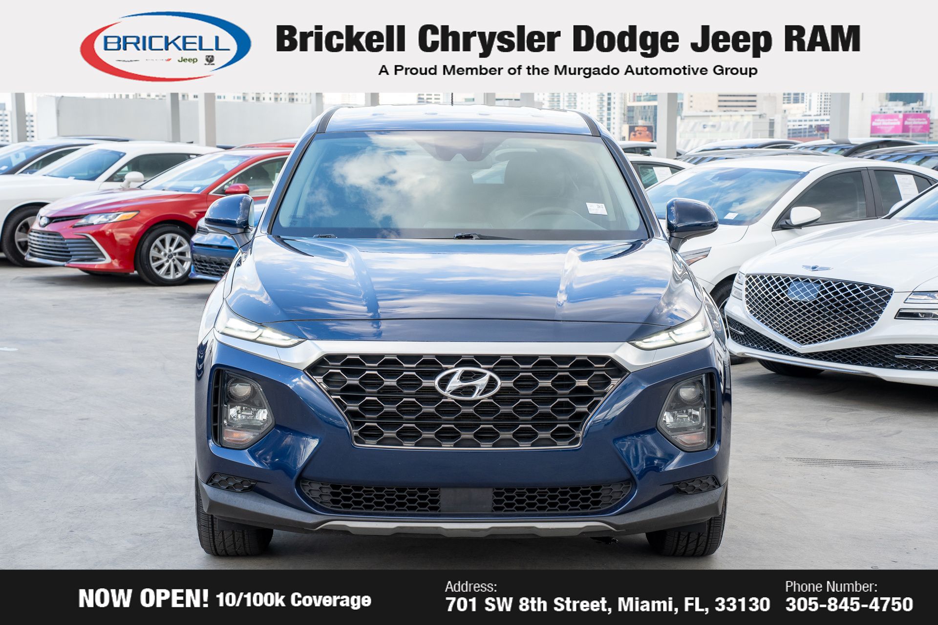 2019 Hyundai Santa Fe SE photo 2