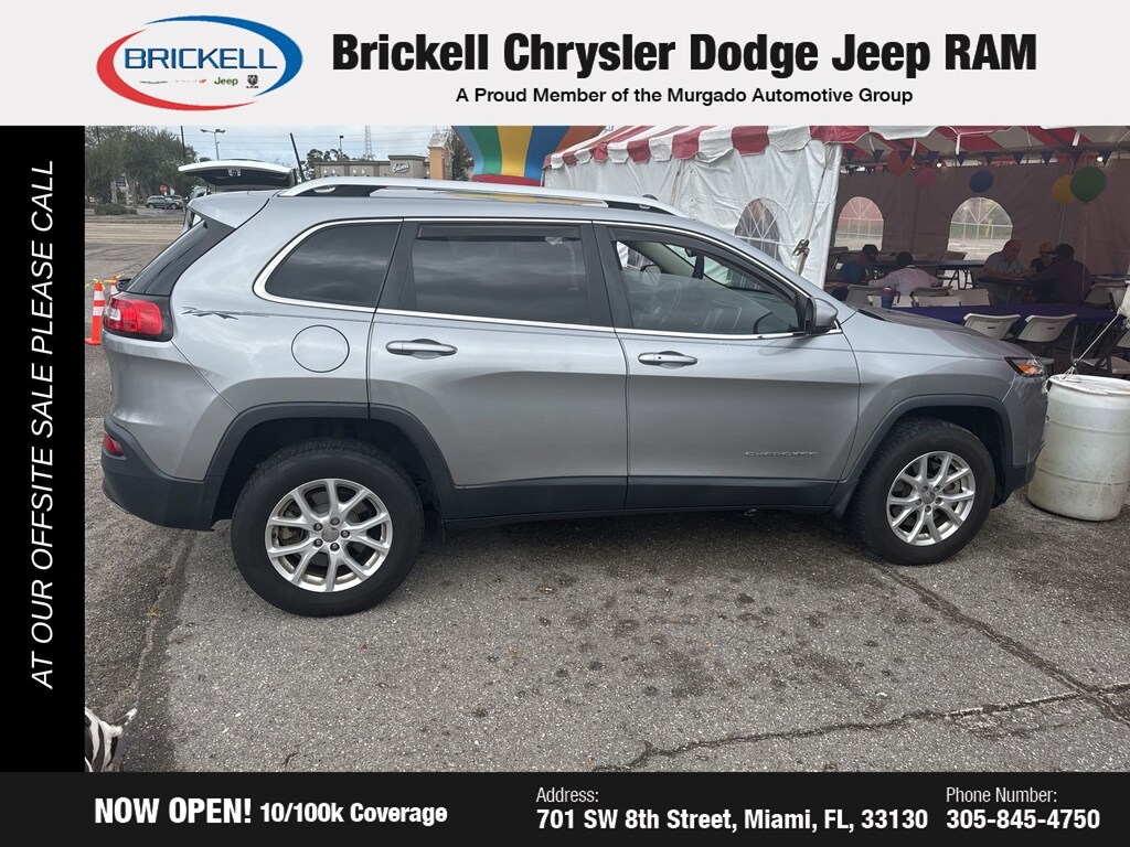 Used 2016 Jeep Cherokee Latitude SUV