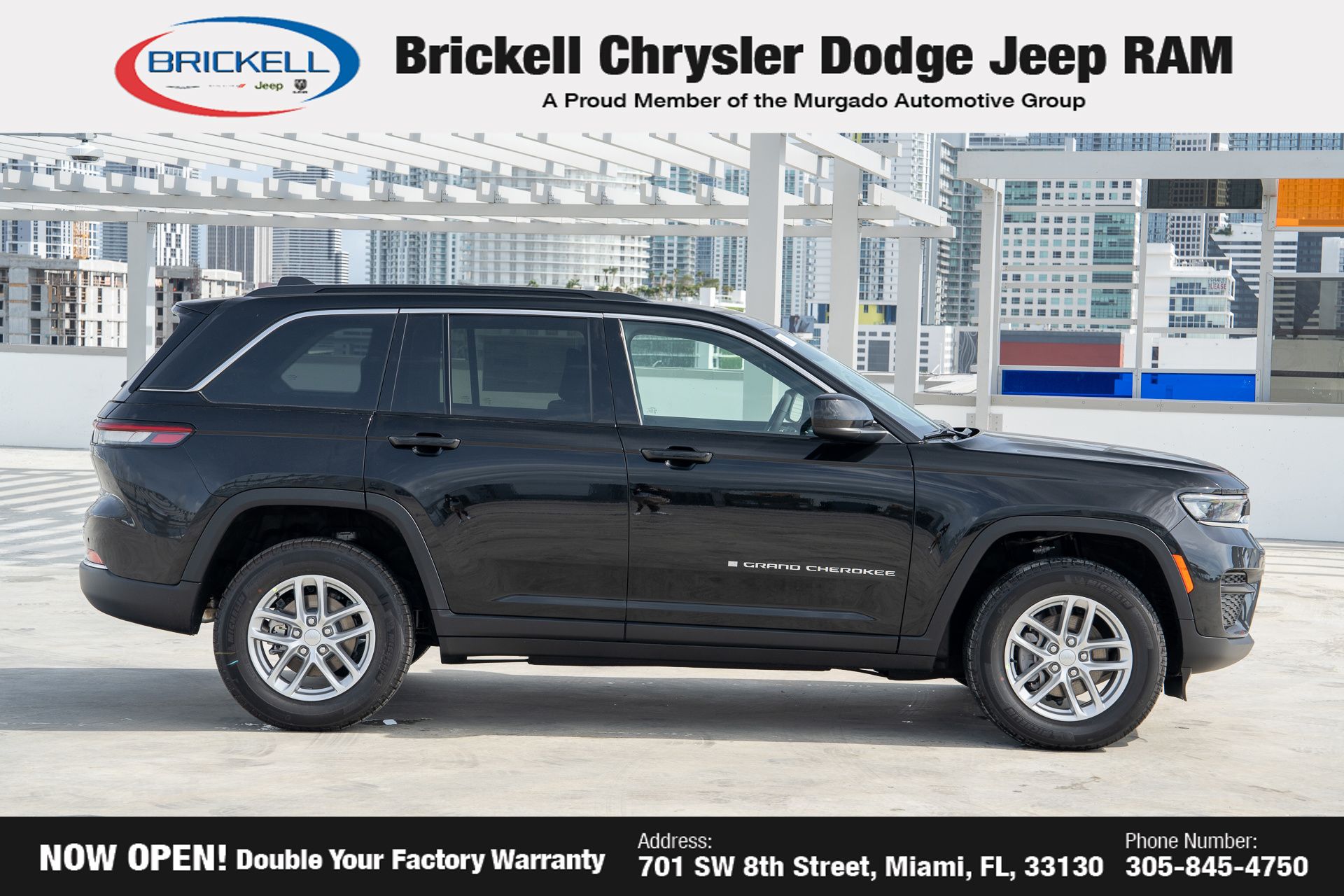 2025 Jeep Grand Cherokee Laredo photo 4
