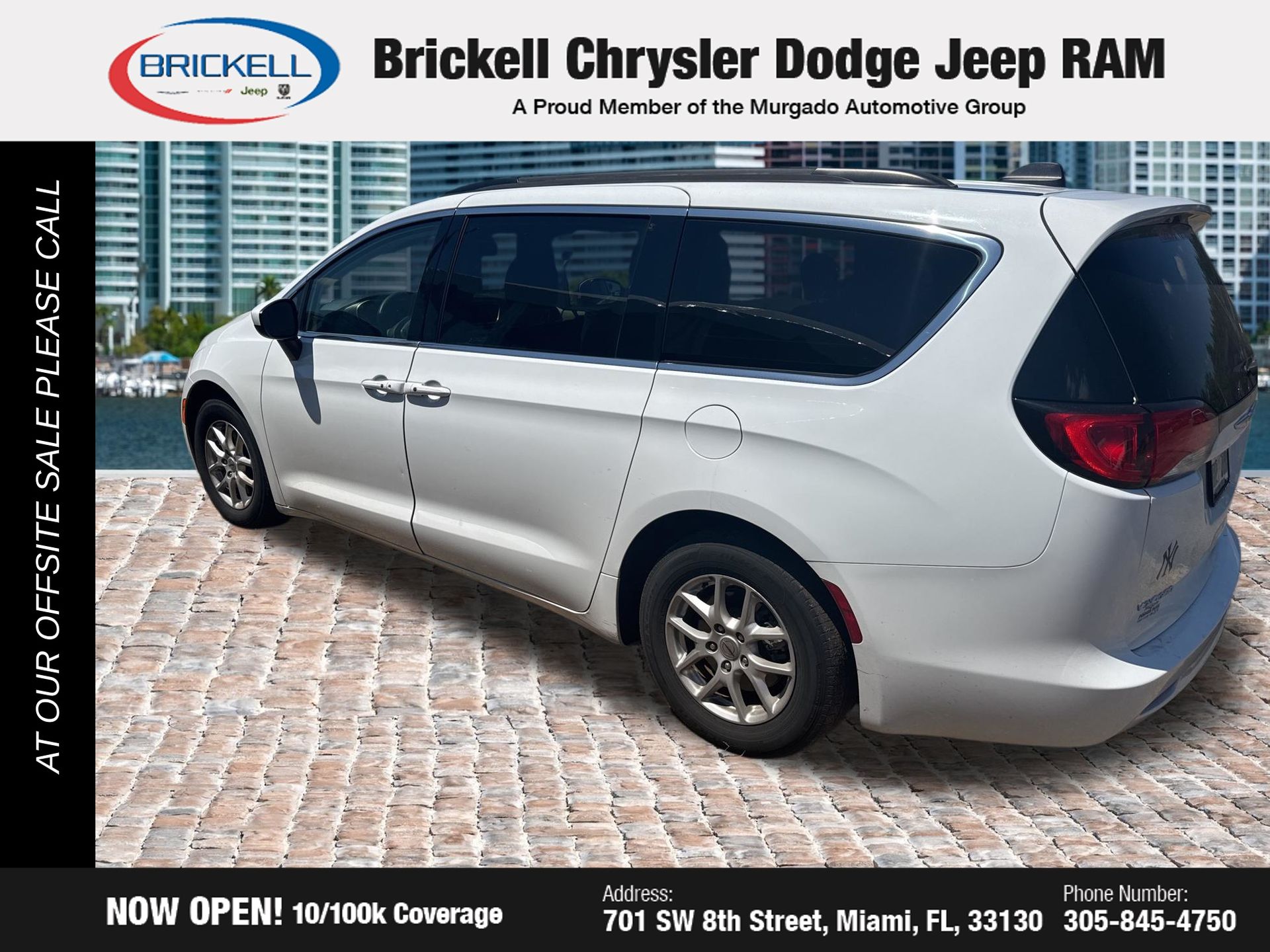 2021 Chrysler Voyager LXI's photo