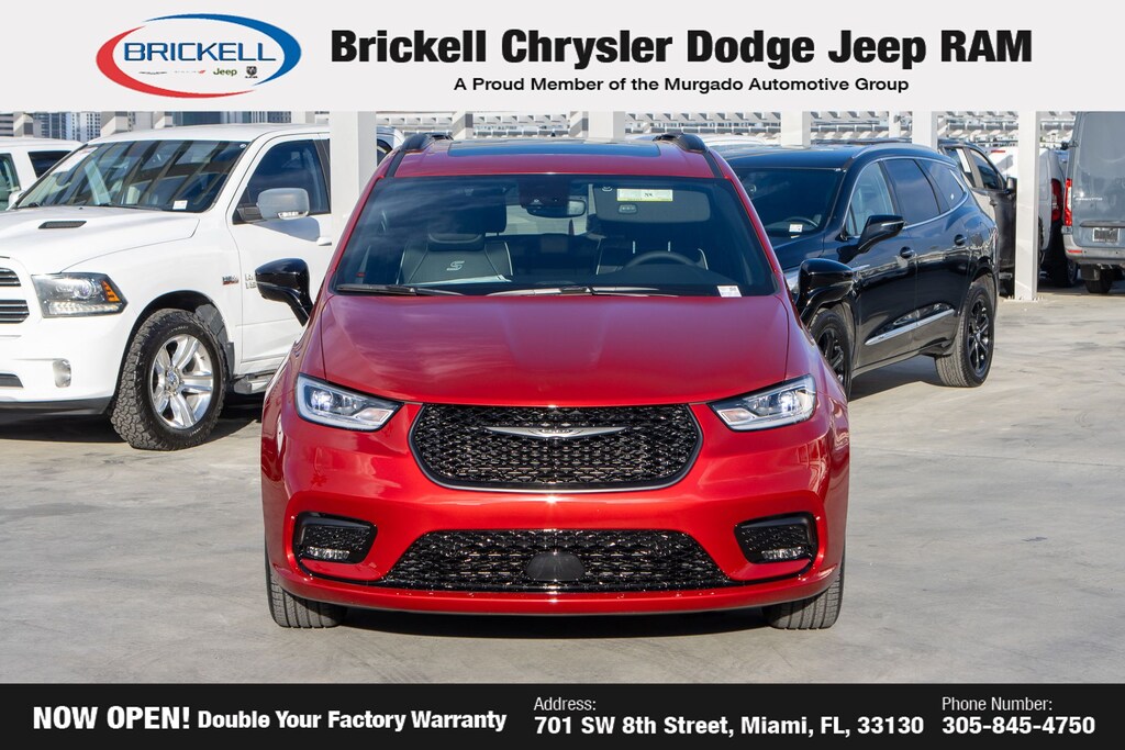 New 2026 Chrysler Pacifica Limited Passenger Van