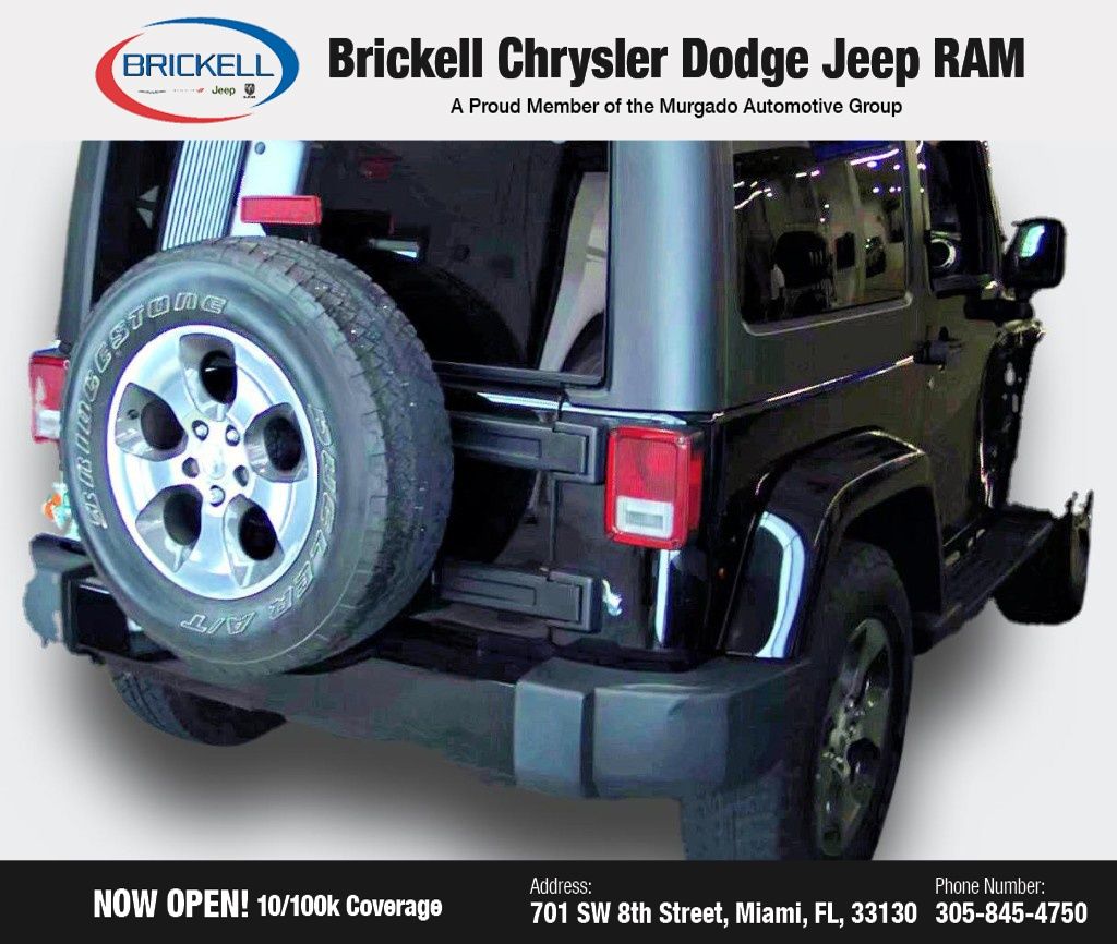 2017 Jeep Wrangler Sahara photo 4