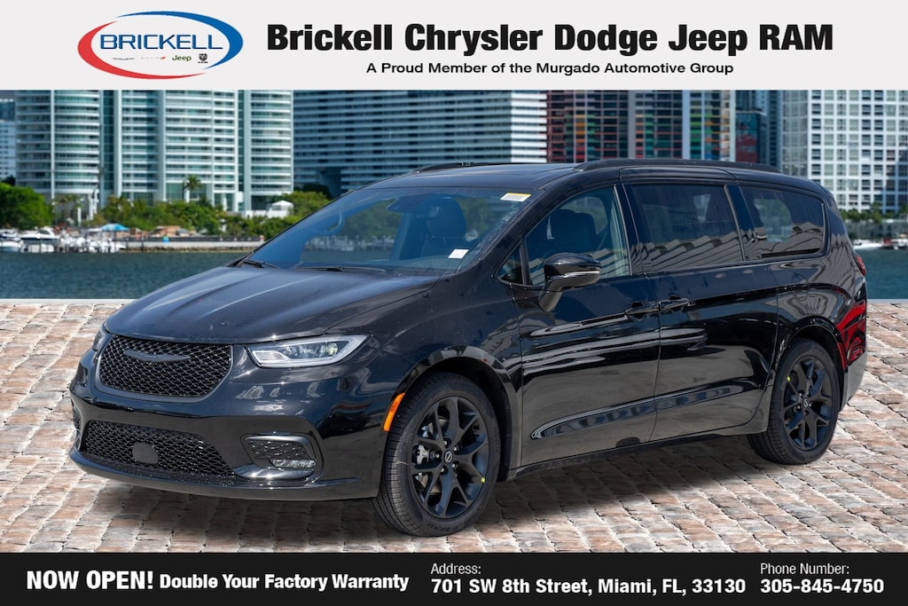 New 2026 Chrysler Pacifica Limited Passenger Van