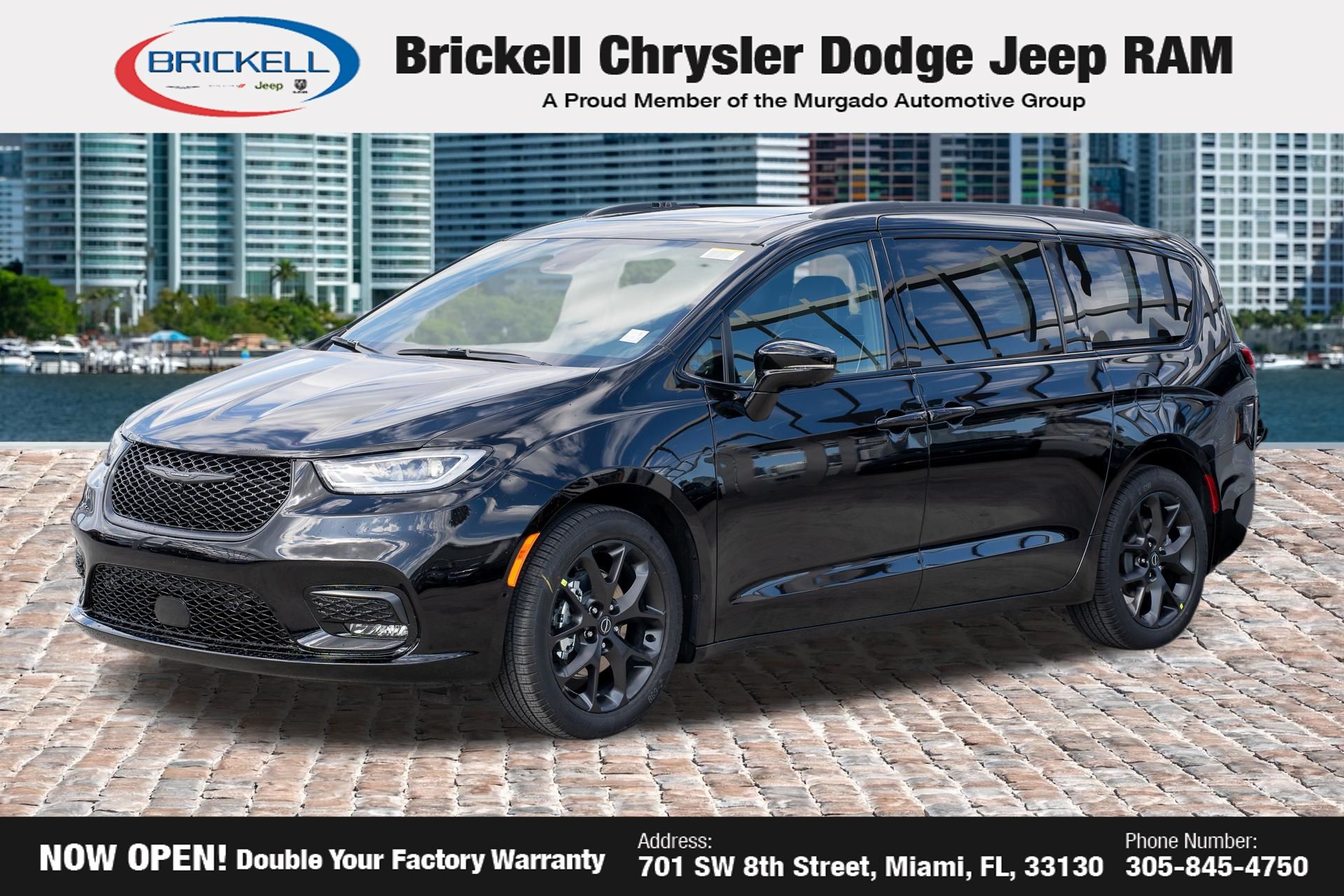 2026 Chrysler Pacifica Limited's photo
