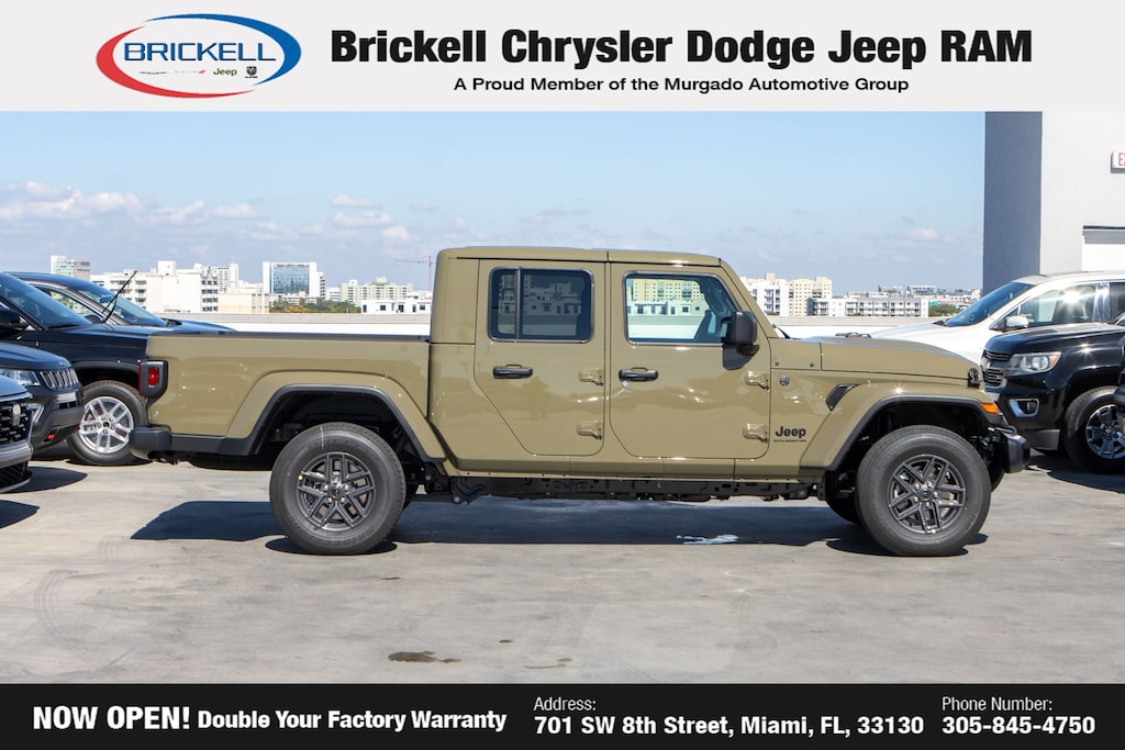 New 2026 Jeep Gladiator Sport S Pickup