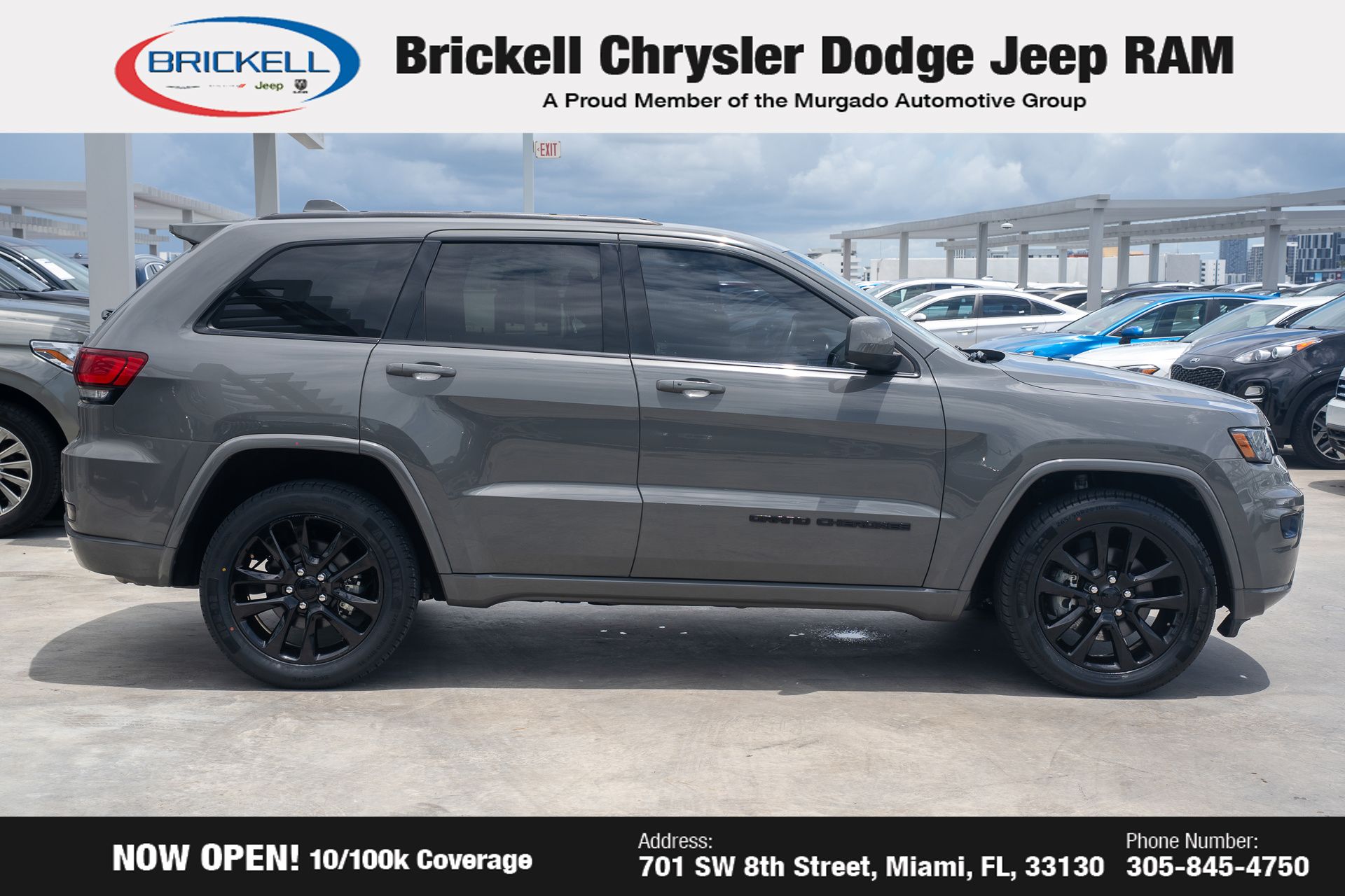 2021 Jeep Grand Cherokee Laredo X photo 2