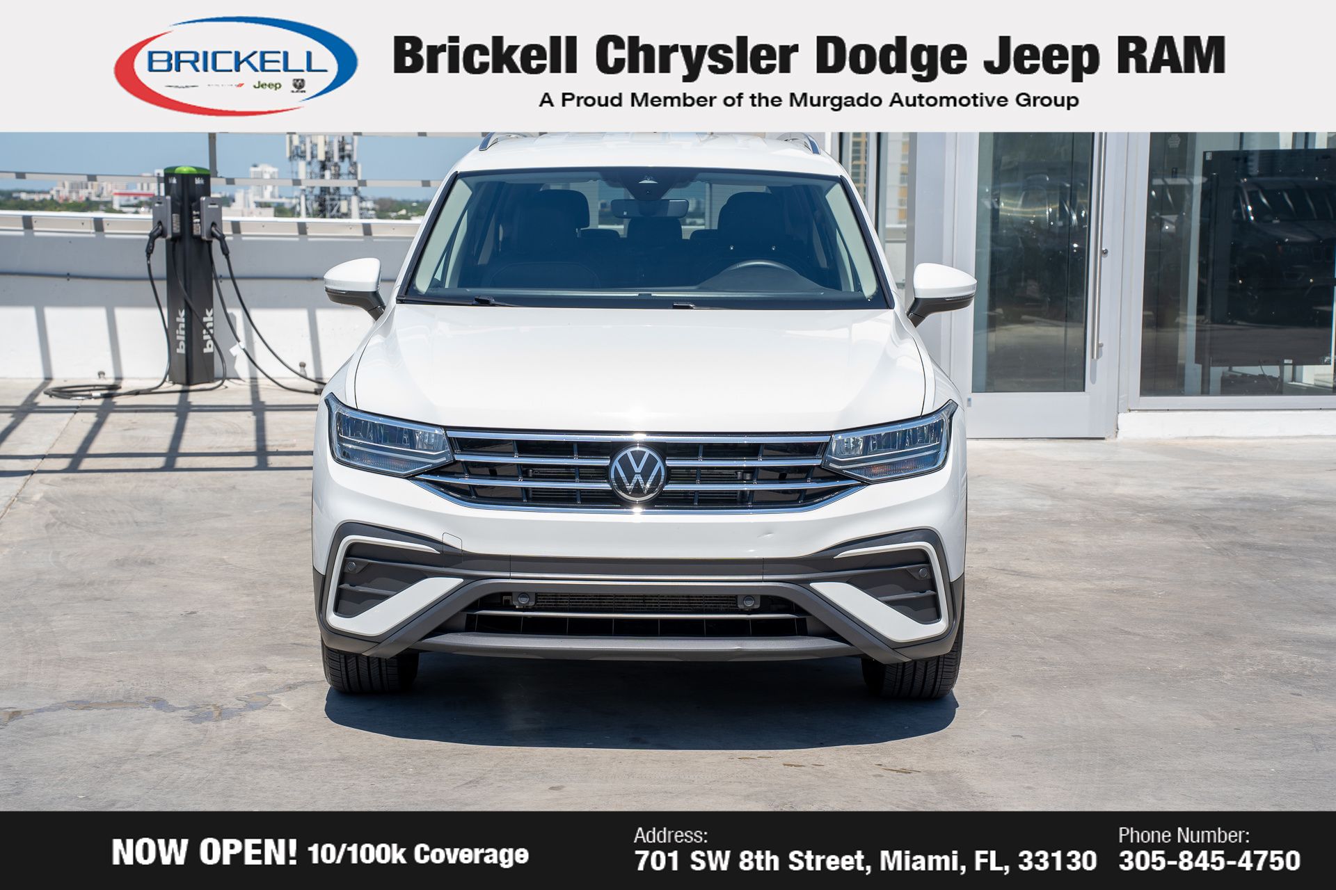2022 Volkswagen Tiguan SE photo 2