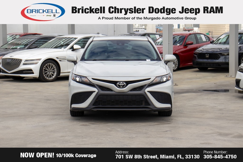 Used 2023 Toyota Camry SE Sedan