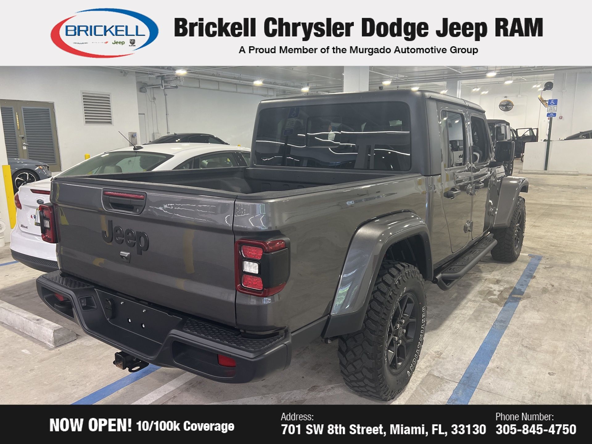 2024 Jeep Gladiator Willys photo 4