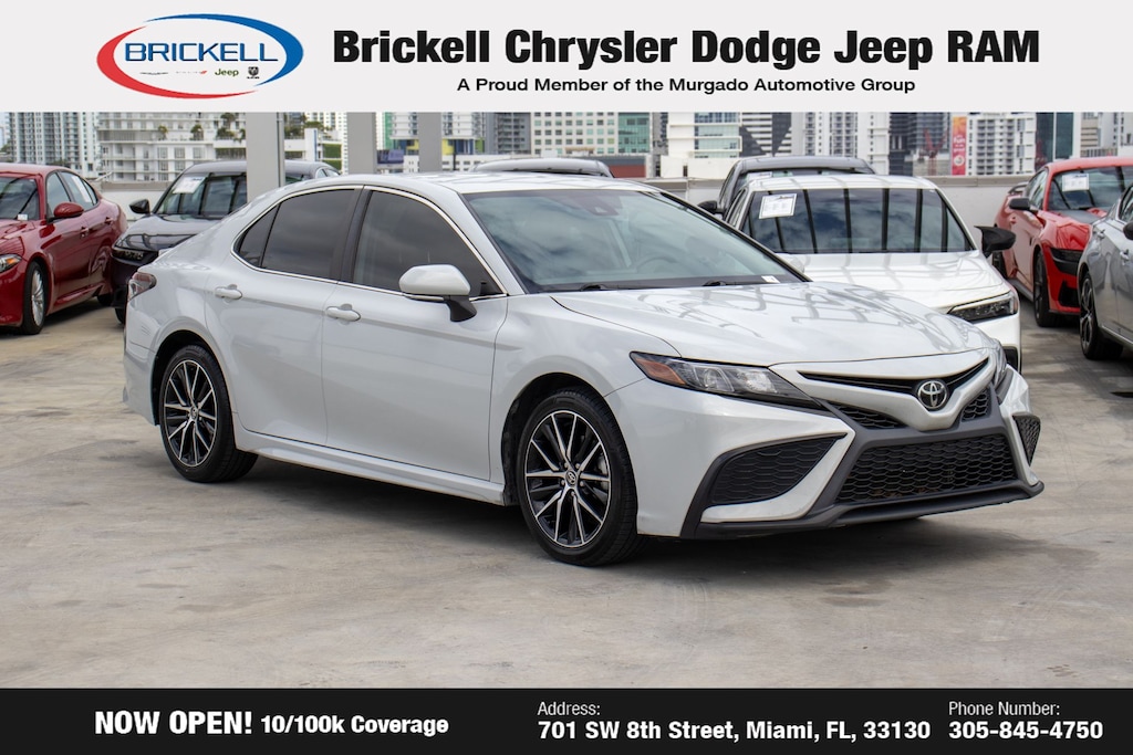 Used 2023 Toyota Camry SE Sedan