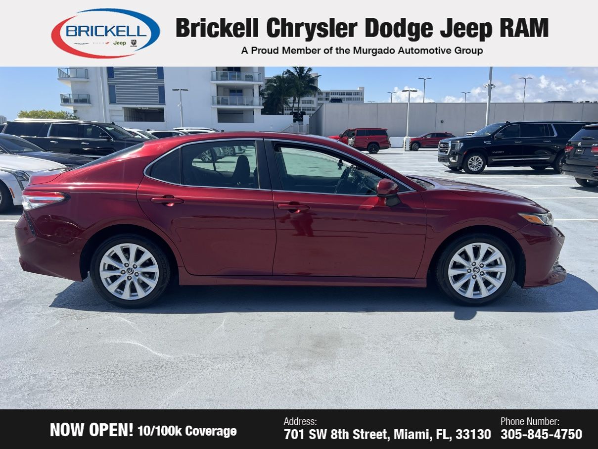Used 2018 Toyota Camry LE with VIN 4T1B11HK5JU526907 for sale in Miami, FL