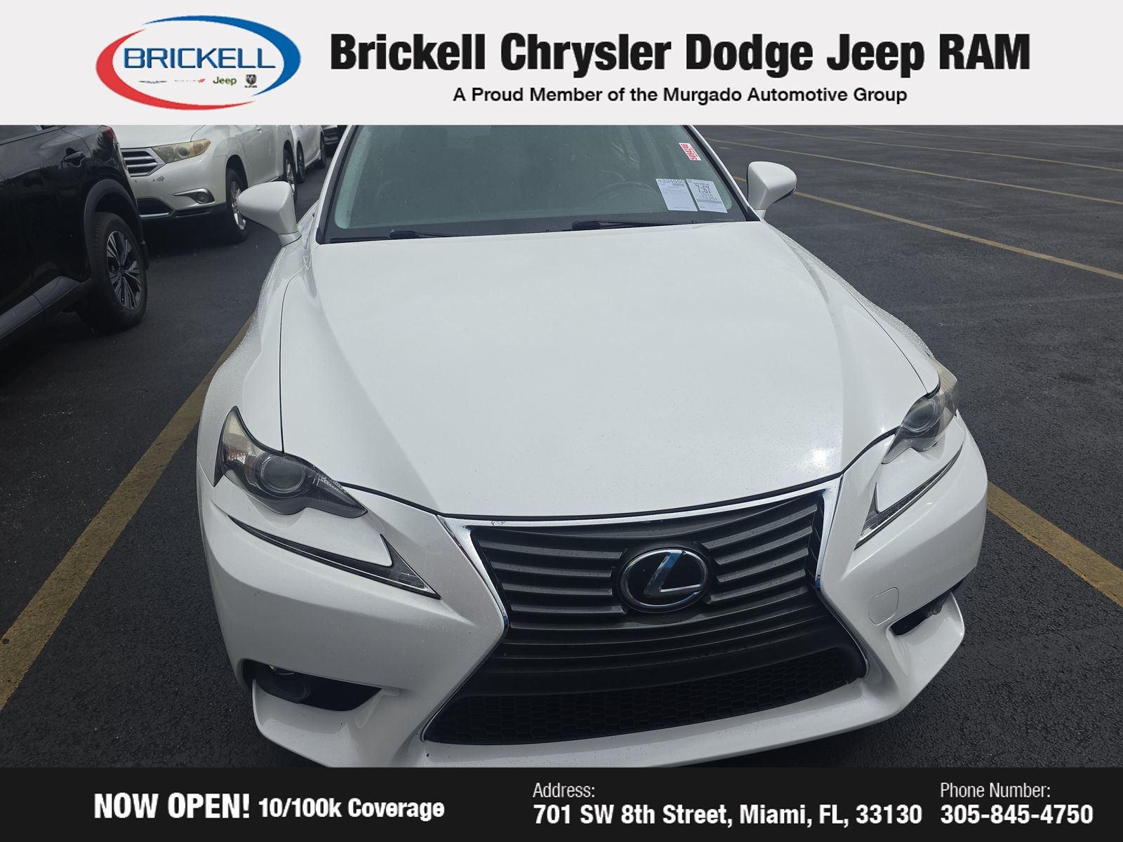 2016 Lexus IS 200t photo 2